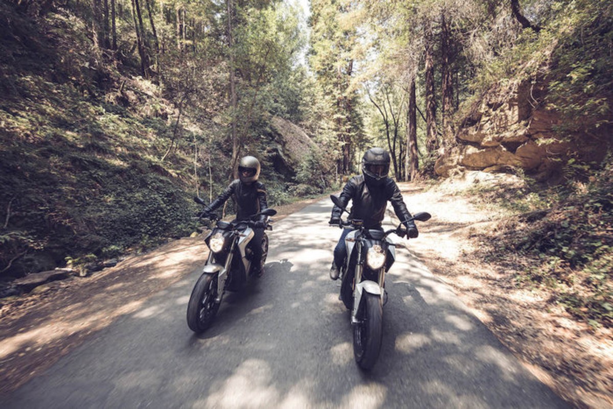 Moto dien Zero Motorcycles 2018 sac nhanh nhu dien thoai-Hinh-9